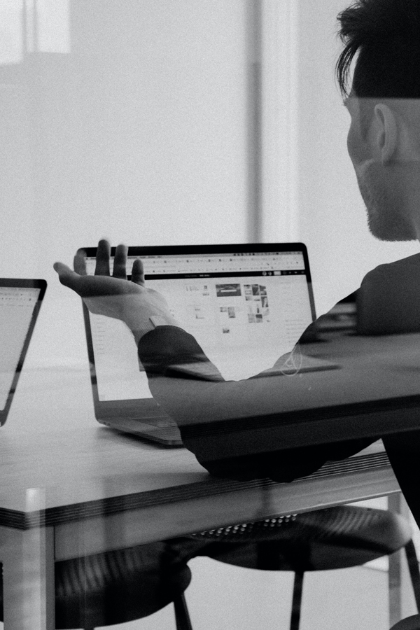 専門家マーケティング