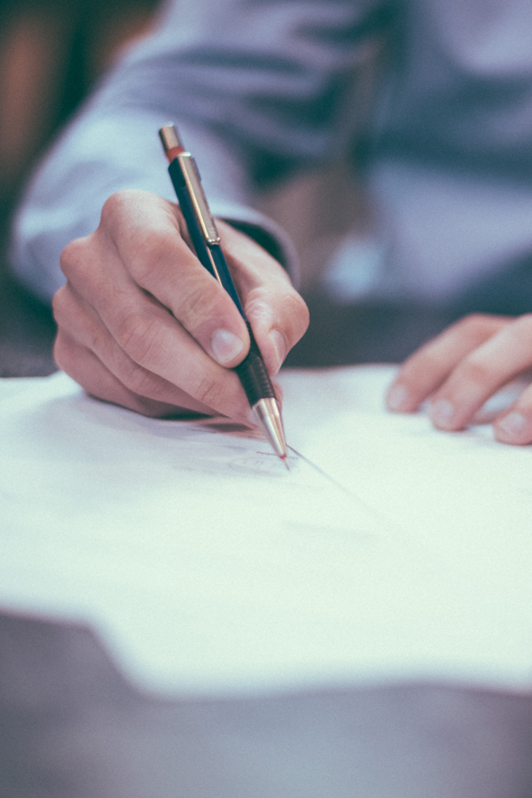 美容・健康の専門家による監修・商品開発